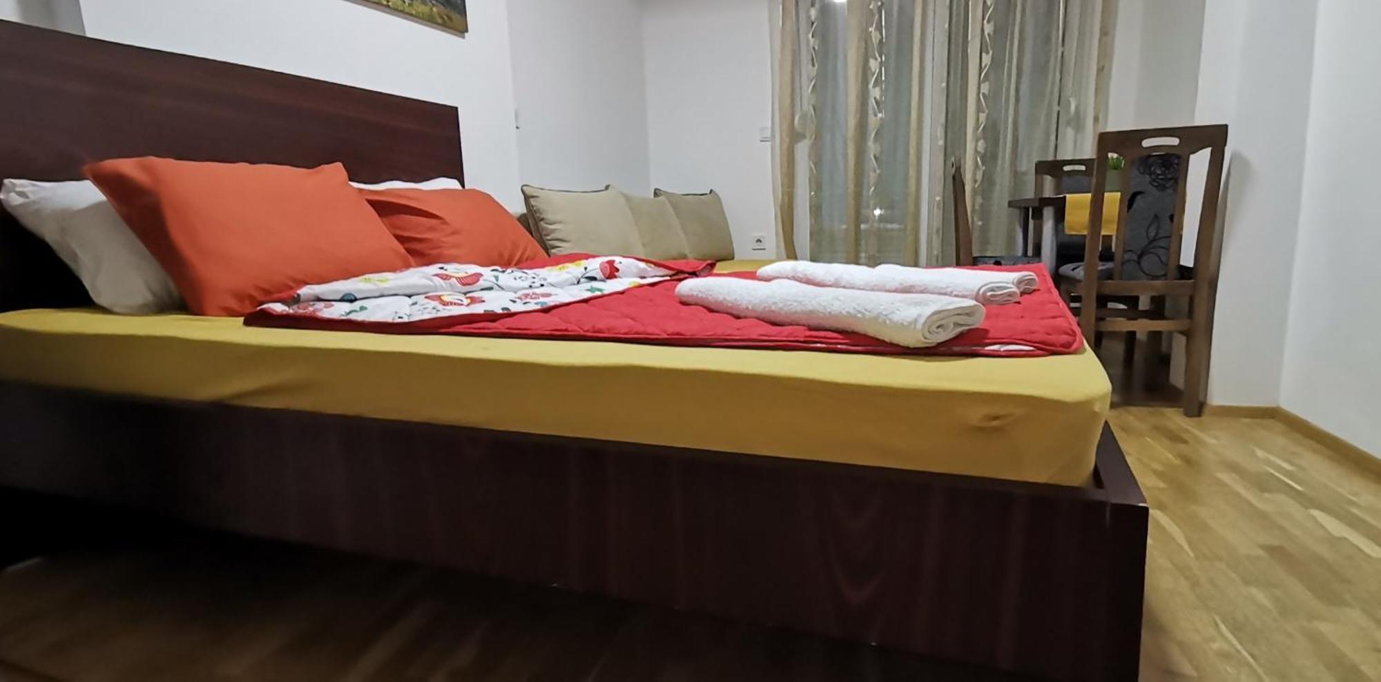 Center Apartment Delfina أوهغيد المظهر الخارجي الصورة